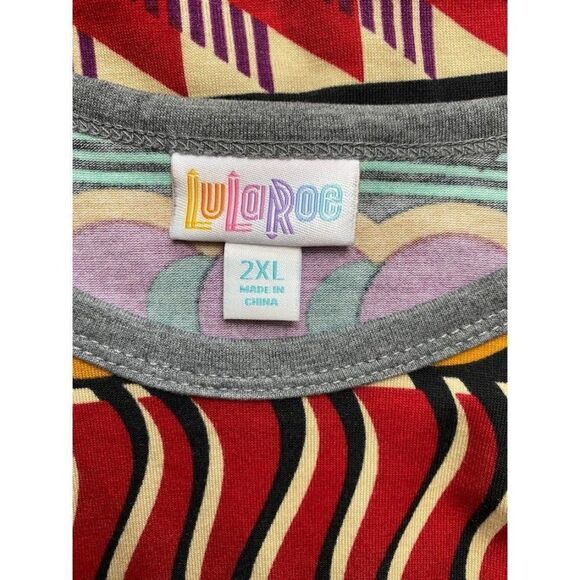 LuLaRoe Randy Gray Red Green Geometric Raglan Sleeve Sz 2XL NEW - Picture 4 of 7